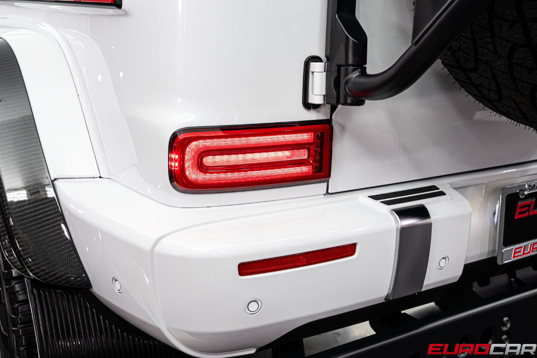 2023 Mercedes-Benz G-Class G 63 AMG 4x4&sup2; *CHERRY WOOD LUGGAGE COMPARTMENT*Image 26