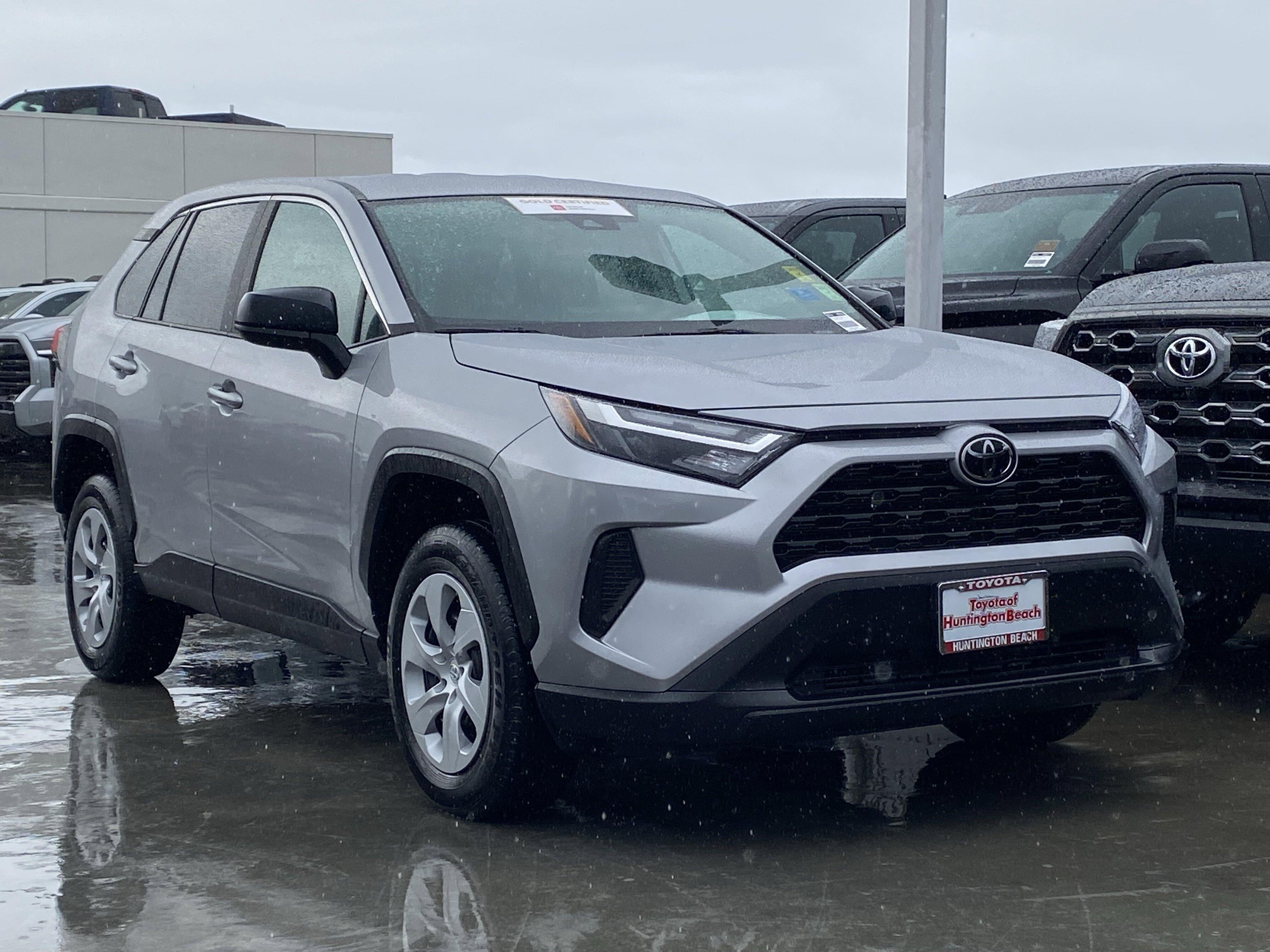 Used 2025 Toyota RAV4 LE with VIN 2T3F1RFV1SC533988 for sale in Kansas City