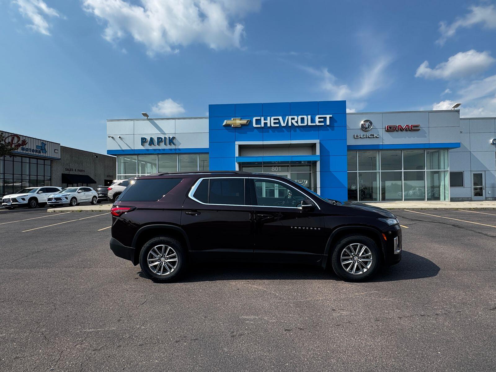 Used 2023 Chevrolet Traverse 1LT with VIN 1GNEVGKWXPJ185770 for sale in Luverne, Minnesota