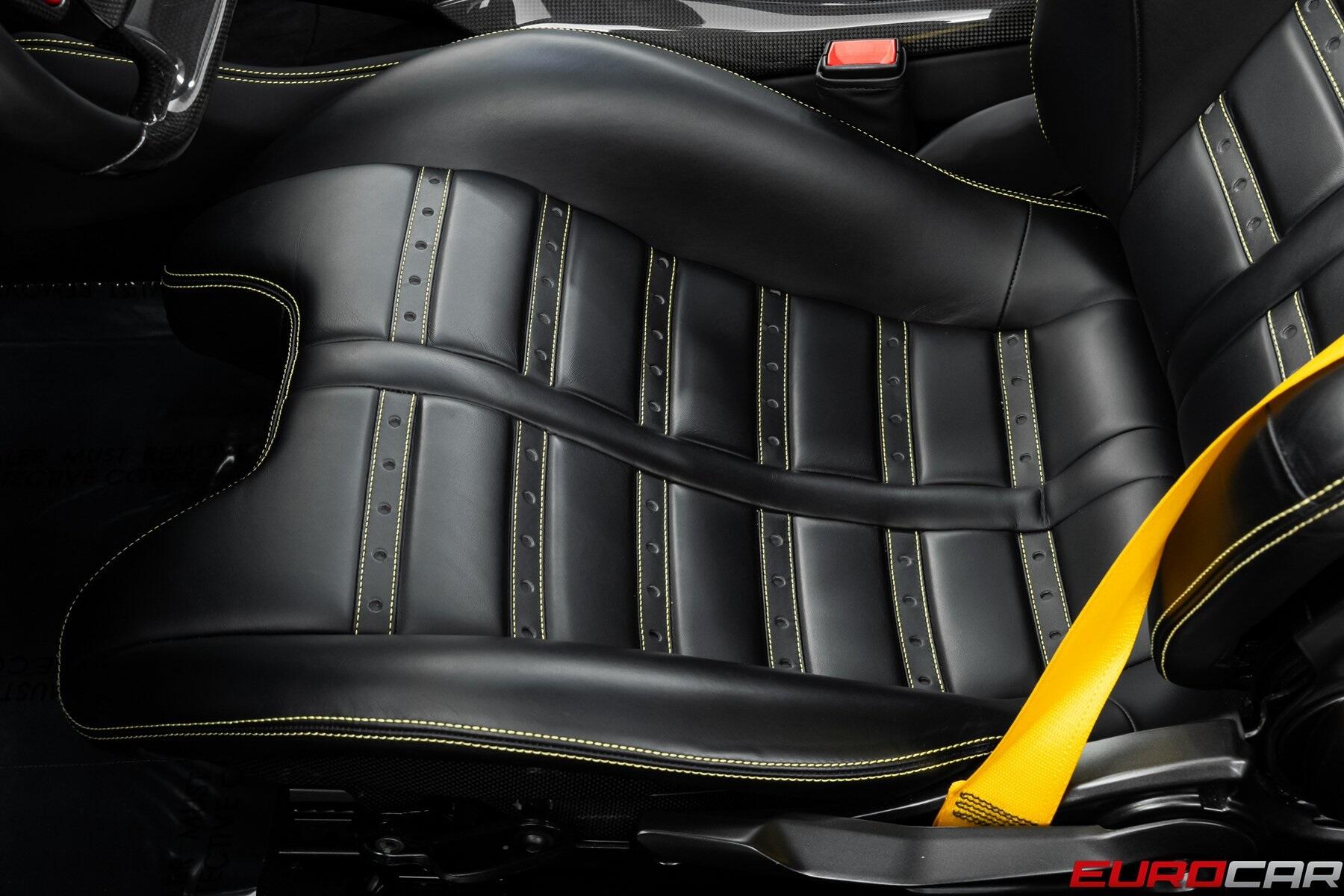 2022 Ferrari F8 Spider *HUGE CARBON OPTIONS * PASSENGER DISPLAY*Image 45