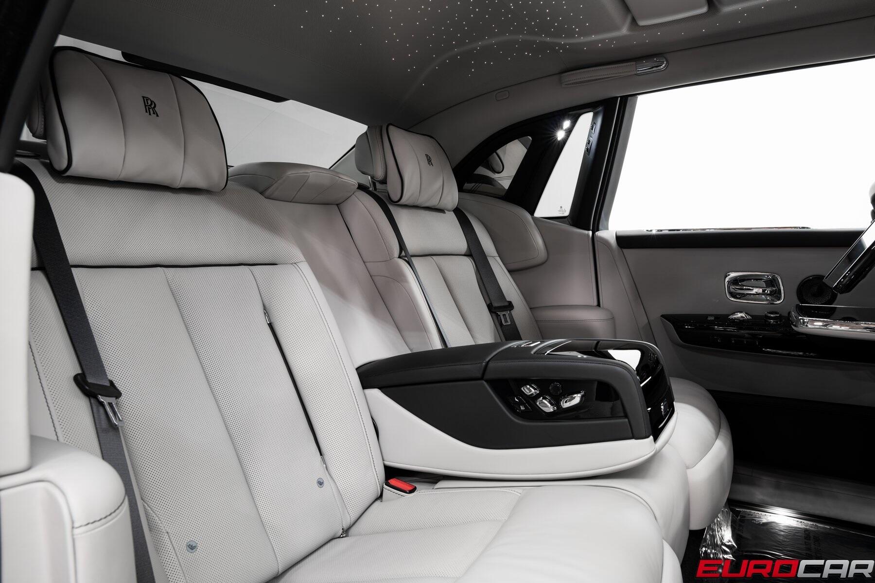 Used 2024 Rolls-Royce Phantom * FACTORY TWO-TONE * PACKAGE*Image 36