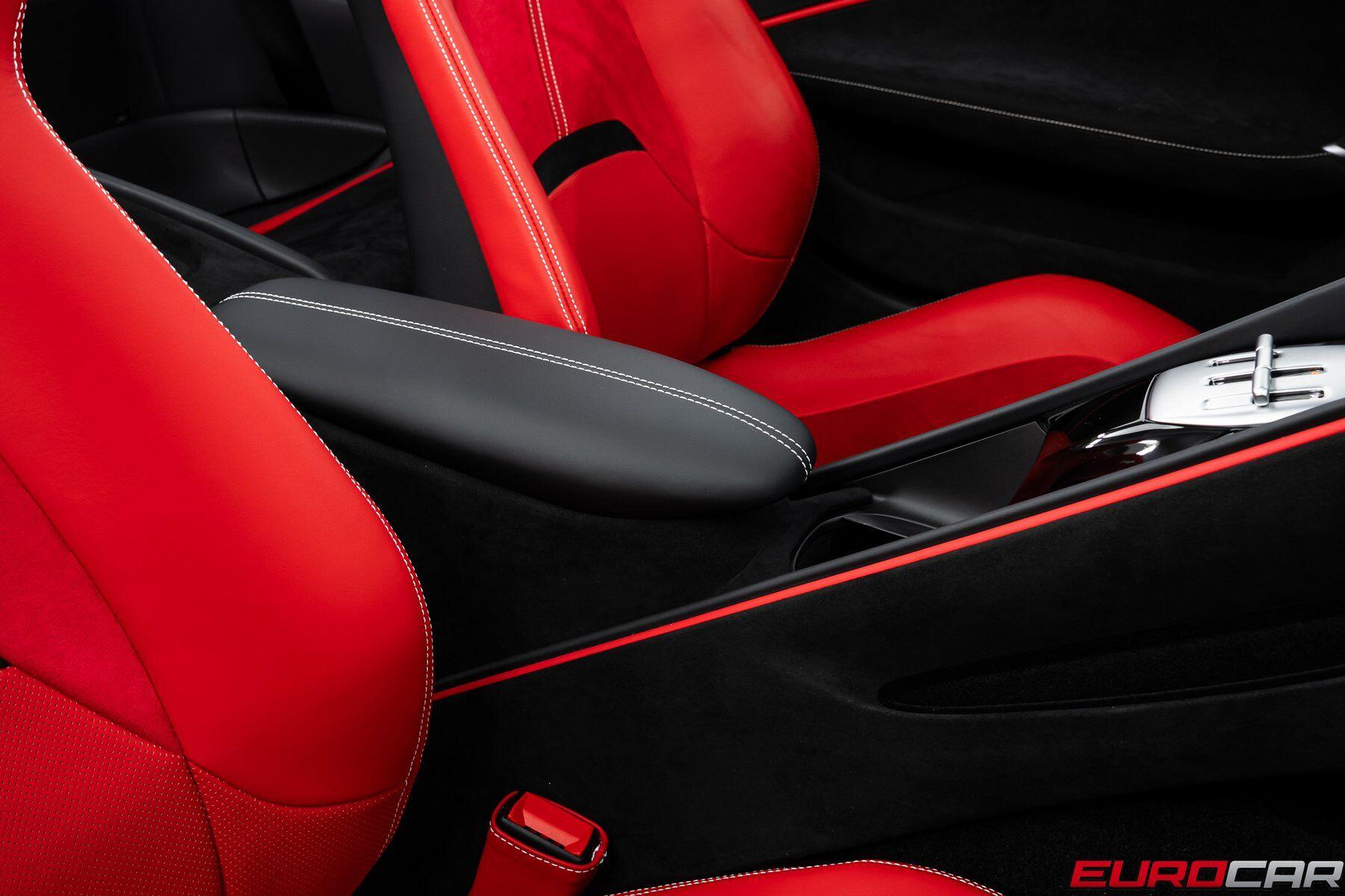 2025 Ferrari Roma Base - Photo 34