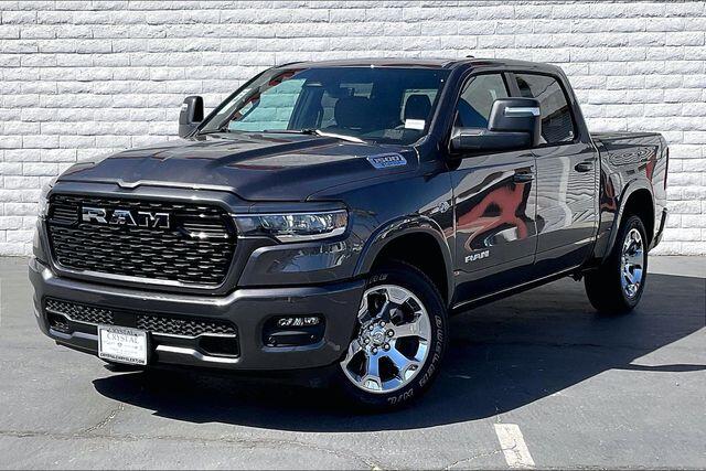 2026 RAM 1500 Big Horn/Lone Star 4x4 Crew Cab 5'7's photo
