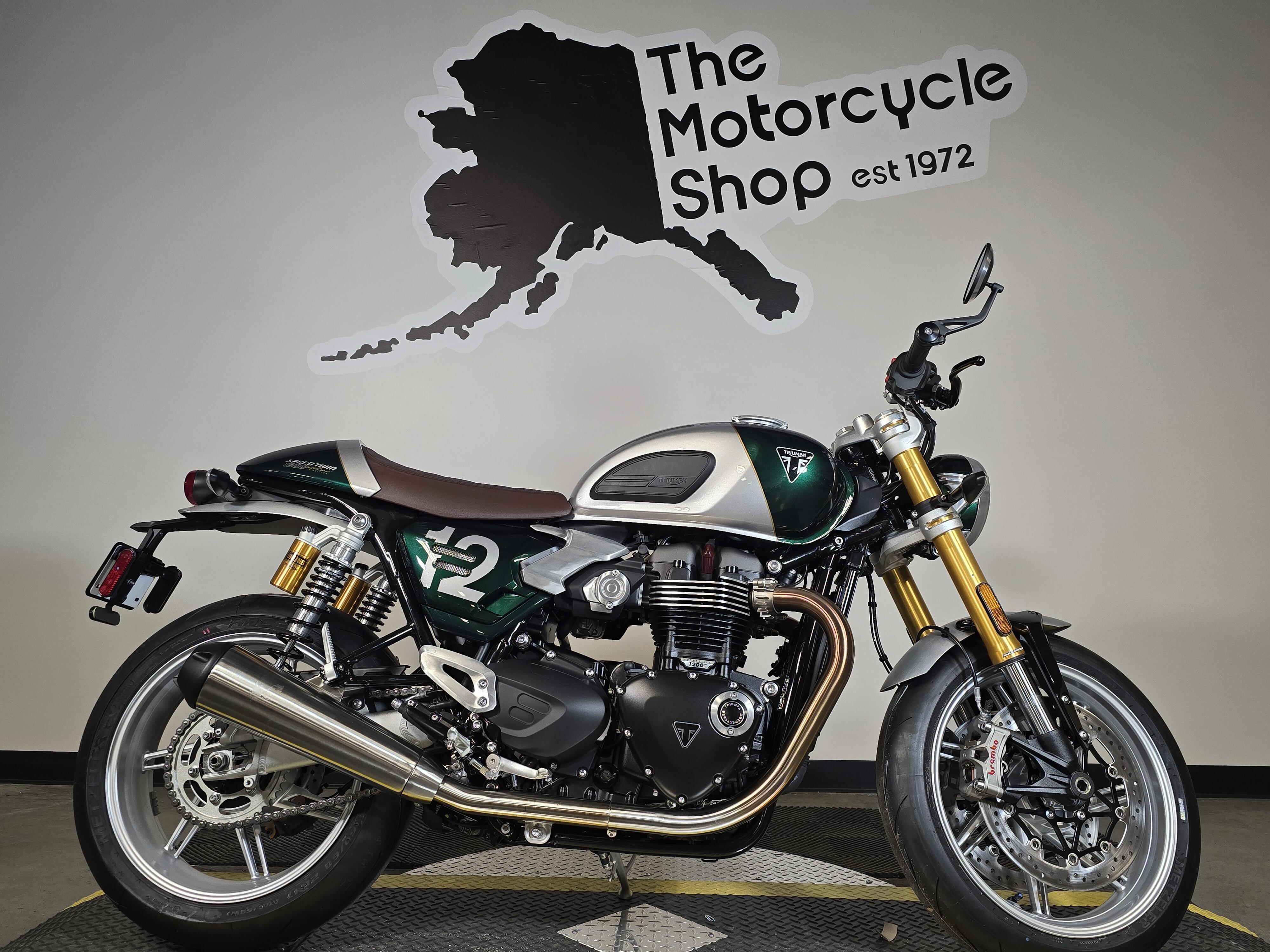 2027 Triumph SPEED TWIN 1200 CAFE RACER