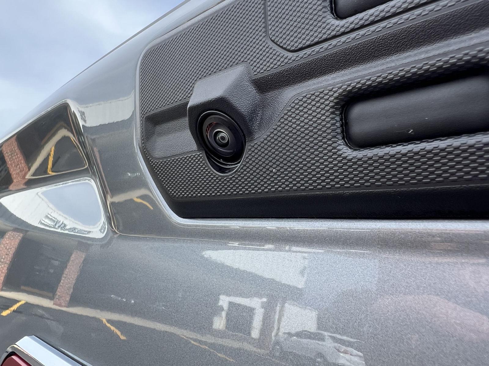 2026 GMC Sierra 1500 SLT - Photo 8
