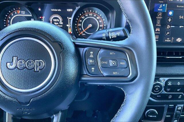 2025 Jeep Gladiator Willys - Photo 18
