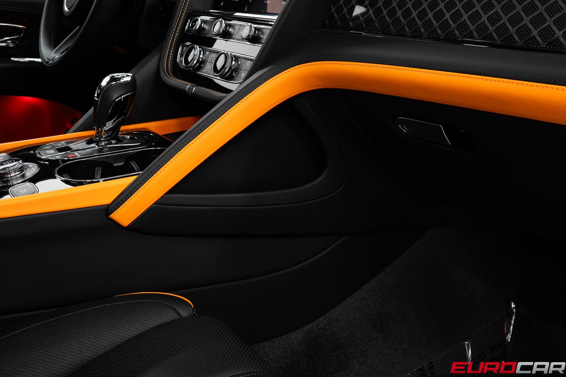 2025 Bentley Bentayga S Black Edition *PANORAMIC SUNROOF*Image 34