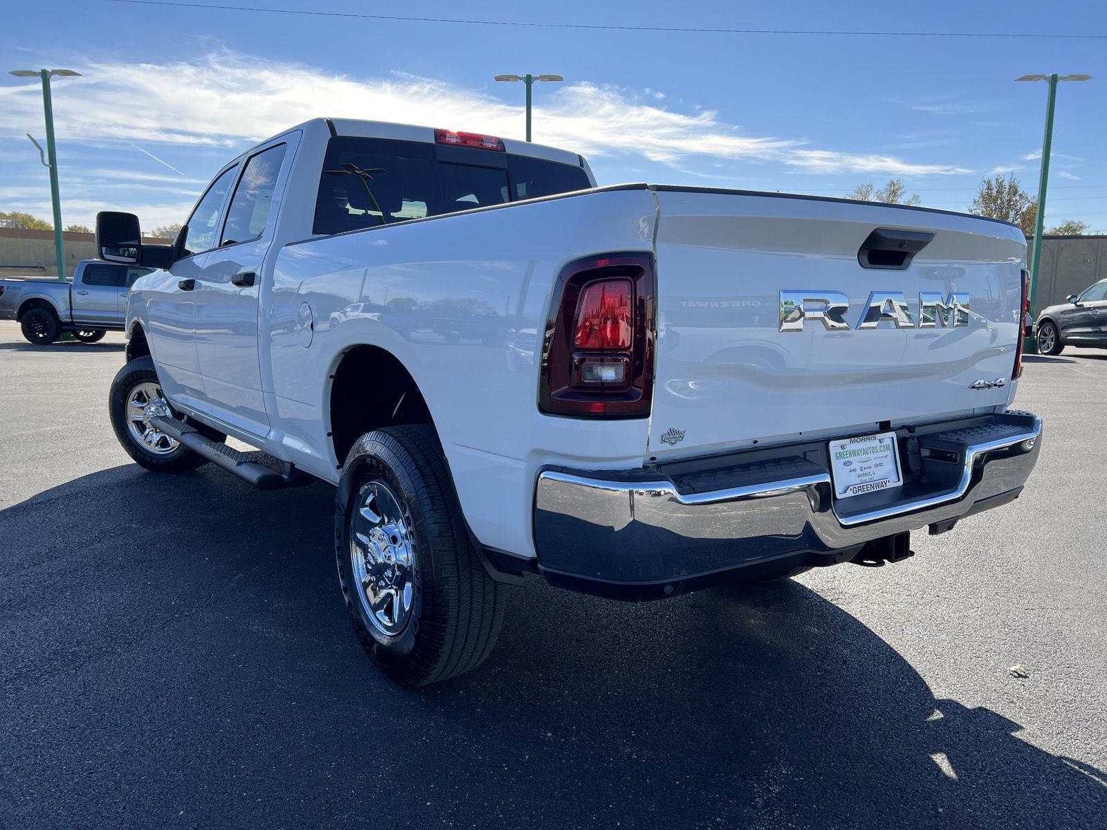 2026 RAM 2500 Tradesman - Photo 11