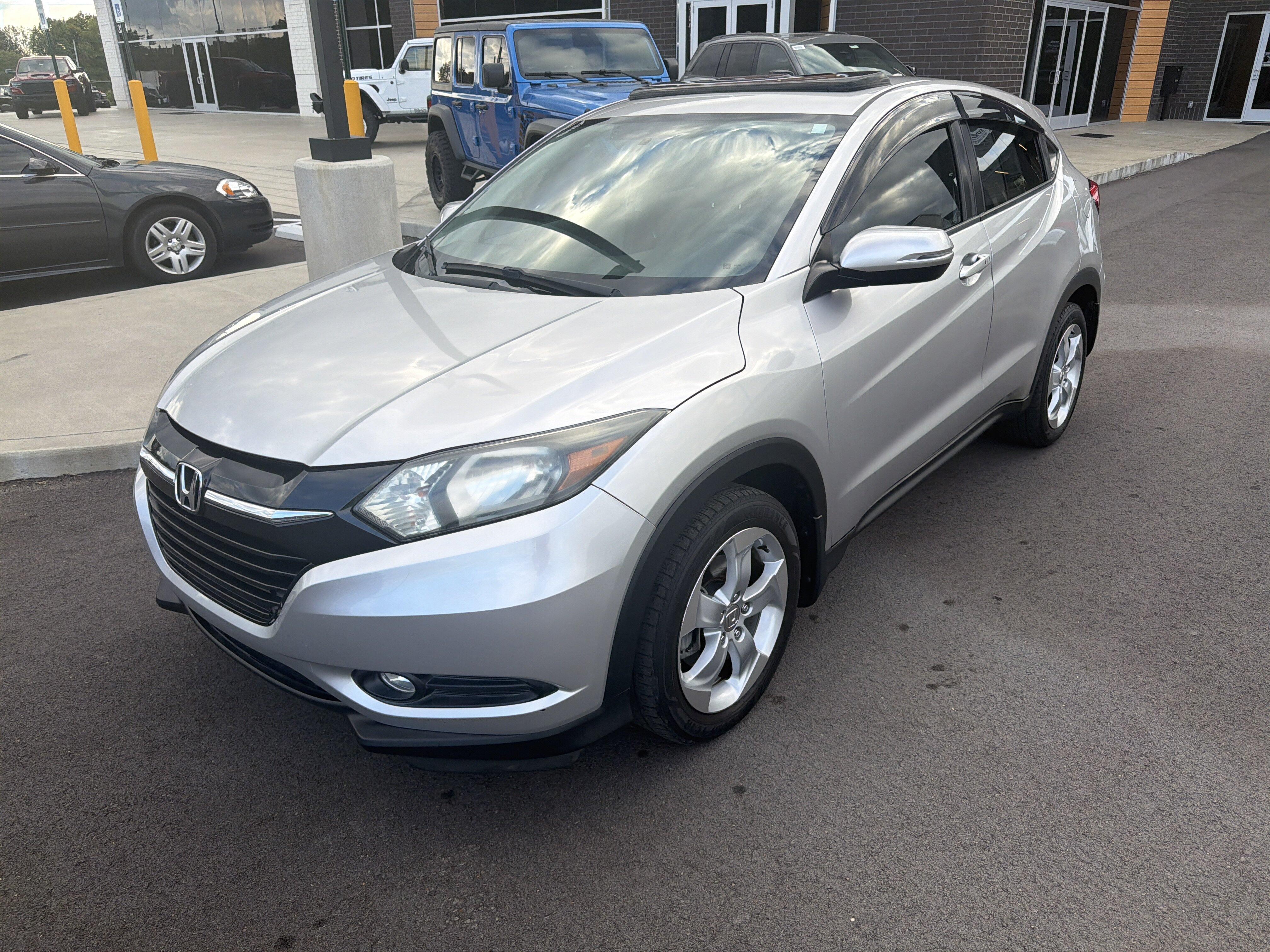 Used 2016 Honda HR-V EX with VIN 3CZRU5H57GM719028 for sale in Springfield, TN