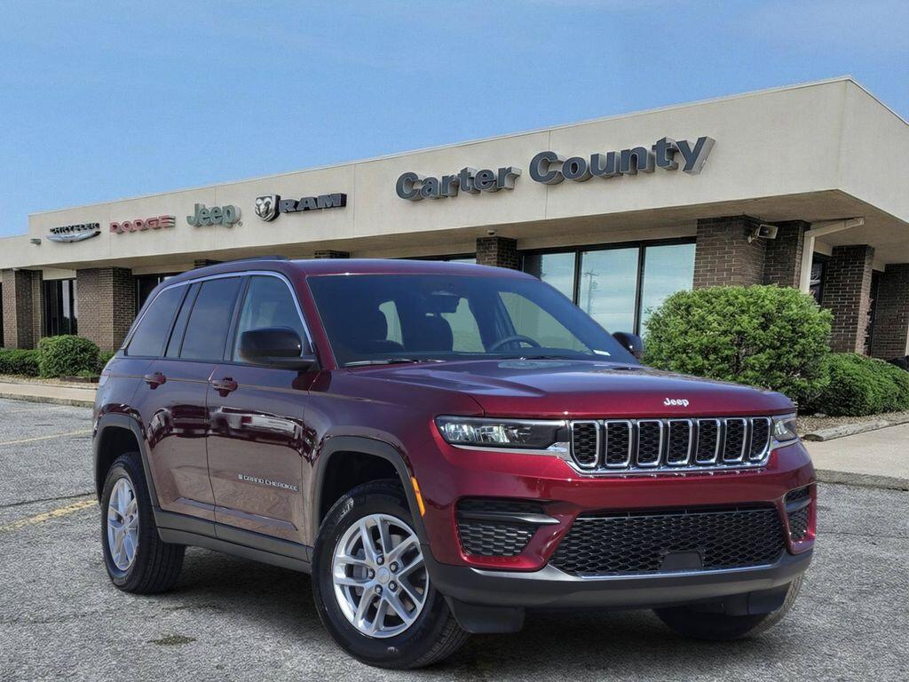 2026 Jeep Grand Cherokee Grand Cherokee Laredo 4x2