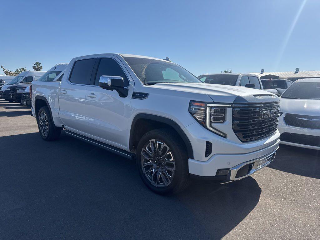 2023 GMC Sierra 4WD Crew Cab Short Box Denali Ultimate's photo