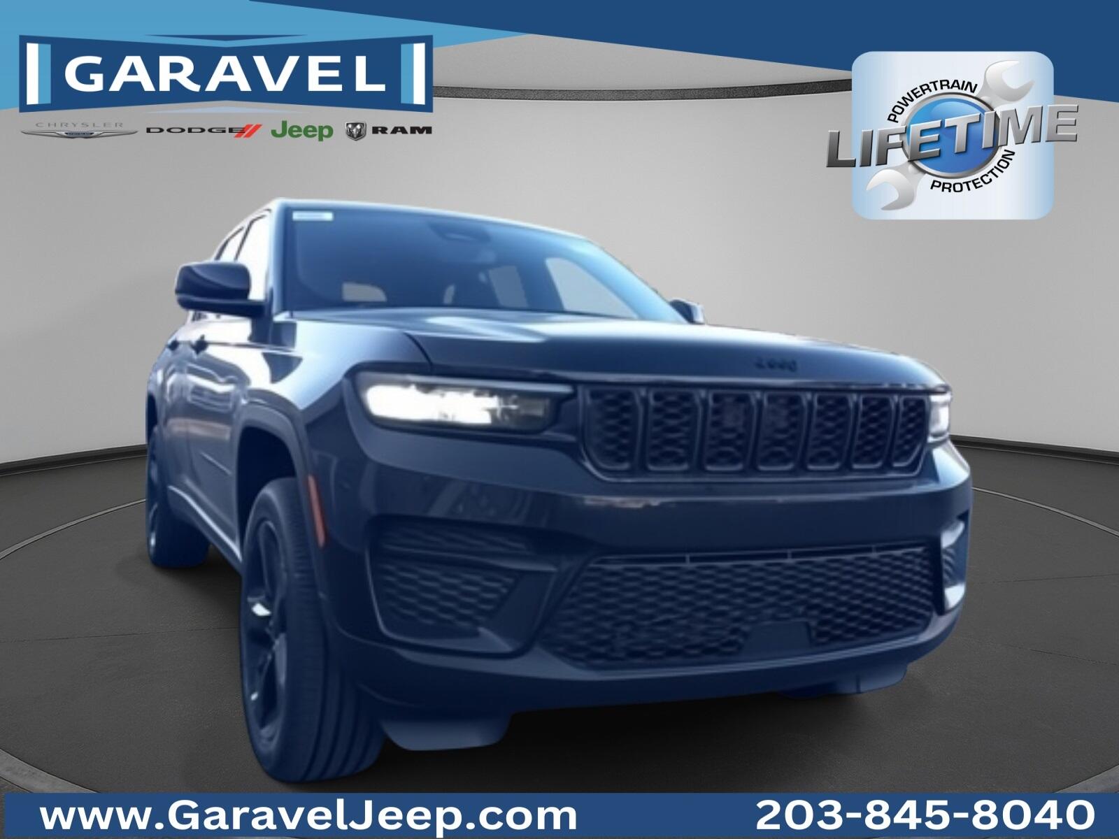 2025 Jeep Grand Cherokee Altitude's photo