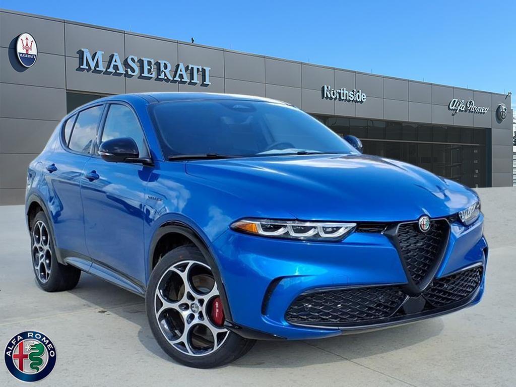 2025 Alfa Romeo Tonale Base's photo