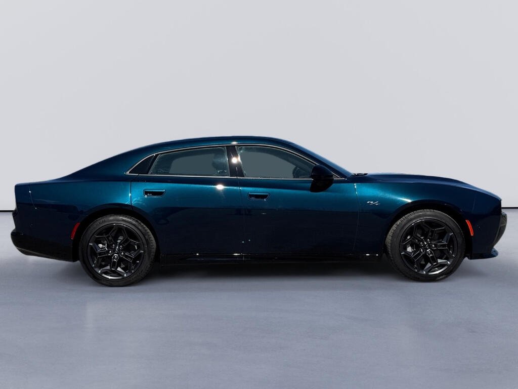 2026 Dodge Charger R/T - Photo 6