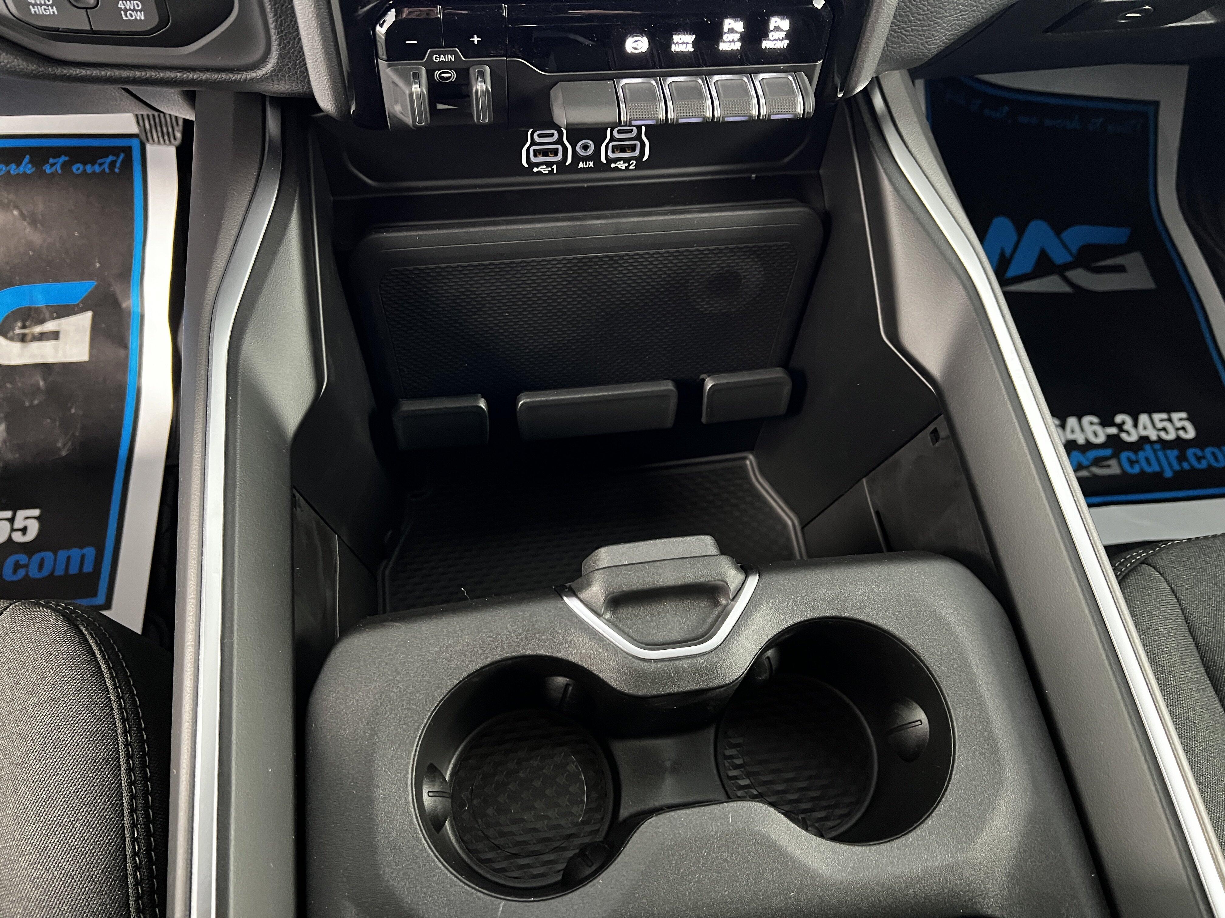 2027 RAM Ram 3500 Pickup Big Horn - Photo 21
