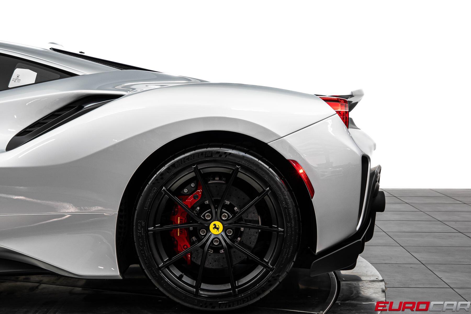 2020 Ferrari 488 Pista *HUGE CARBON INTERIOR OPTIONS * SUSPENSION LIFTER*Image 17
