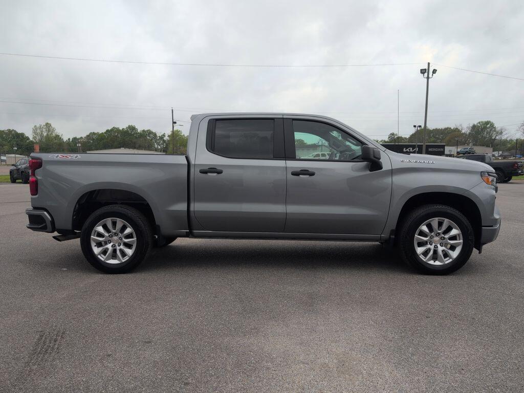 2024 Chevrolet Silverado 1500 Custom - Photo 8