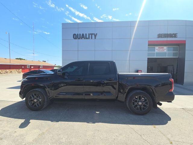 2024 Toyota Tundra Hybrid Platinum