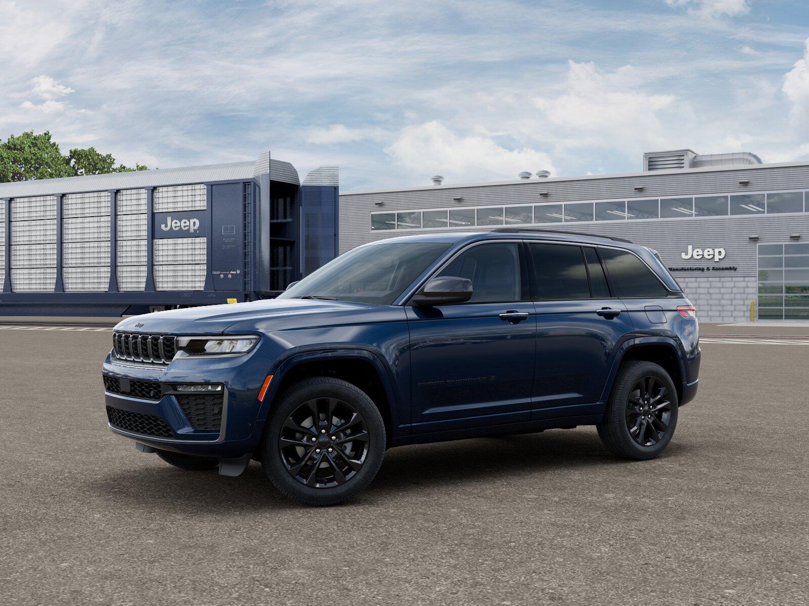 2026 Jeep Grand Cherokee Limited Reserve 4x4's photo