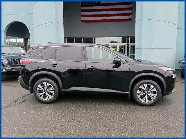 Used 2021 Nissan Rogue SV with VIN 5N1AT3BB8MC770300 for sale in New Britain, CT