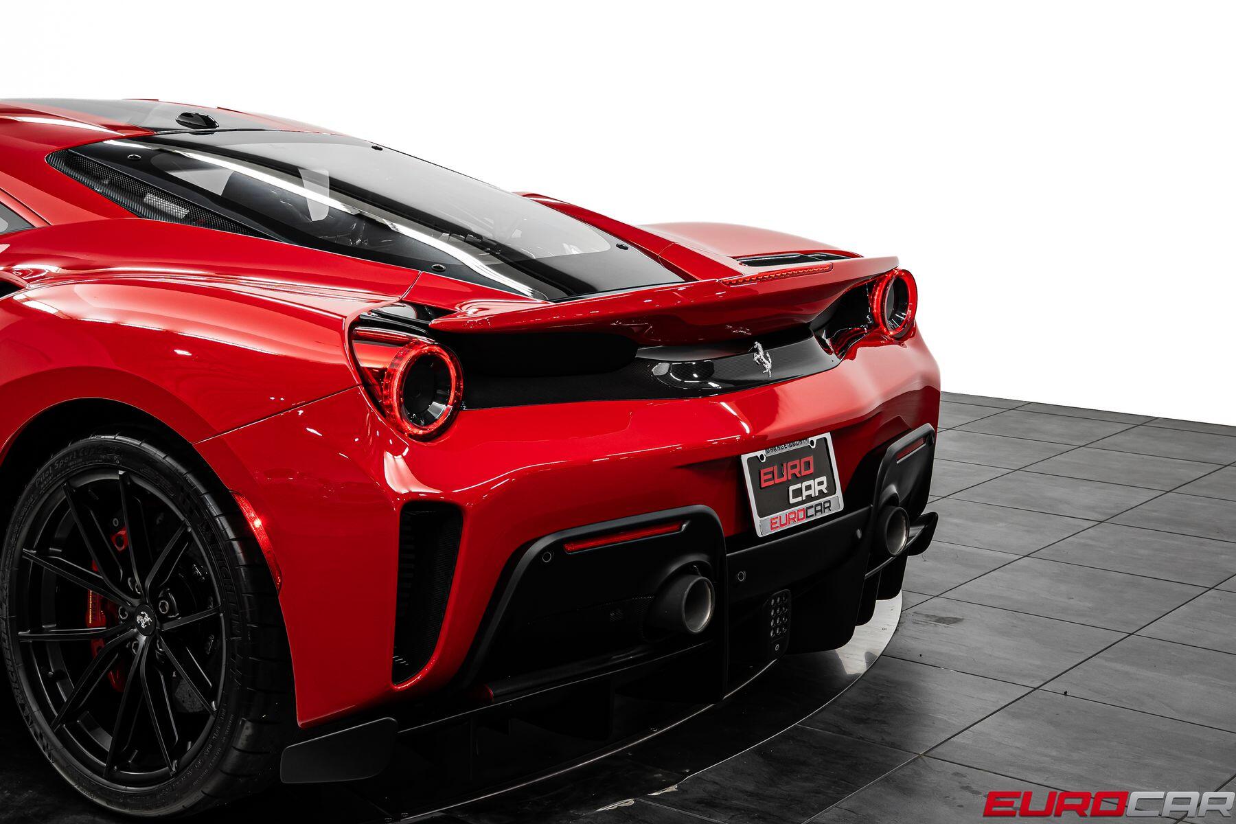 2019 Ferrari 488 Pista *HUGE CARBON OPTIONS * FACTORY CPO WARRANTY*Image 21
