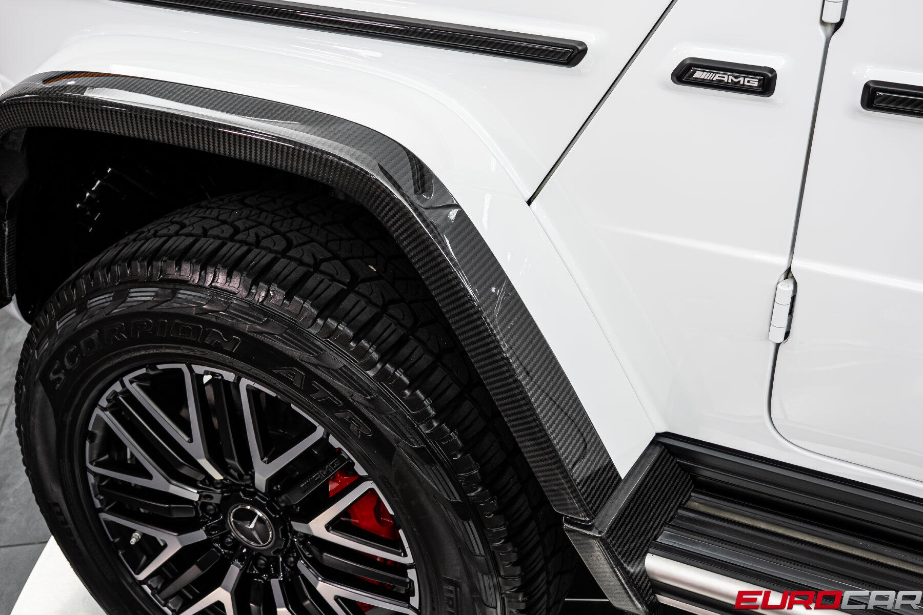 2023 Mercedes-Benz G-Class G 63 AMG 4x4&sup2; *CHERRY WOOD LUGGAGE COMPARTMENT*Image 17
