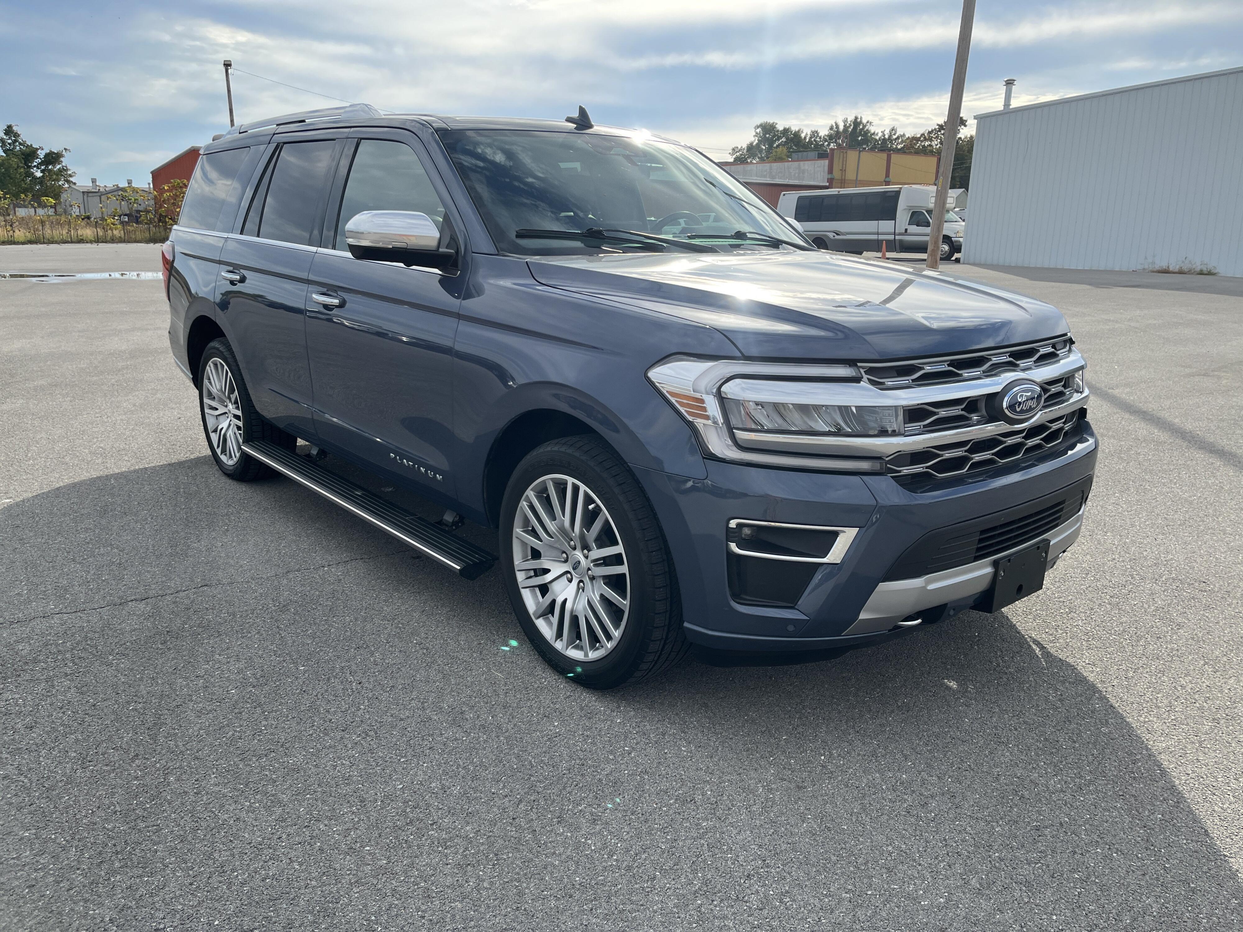2023 Ford Expedition Platinum