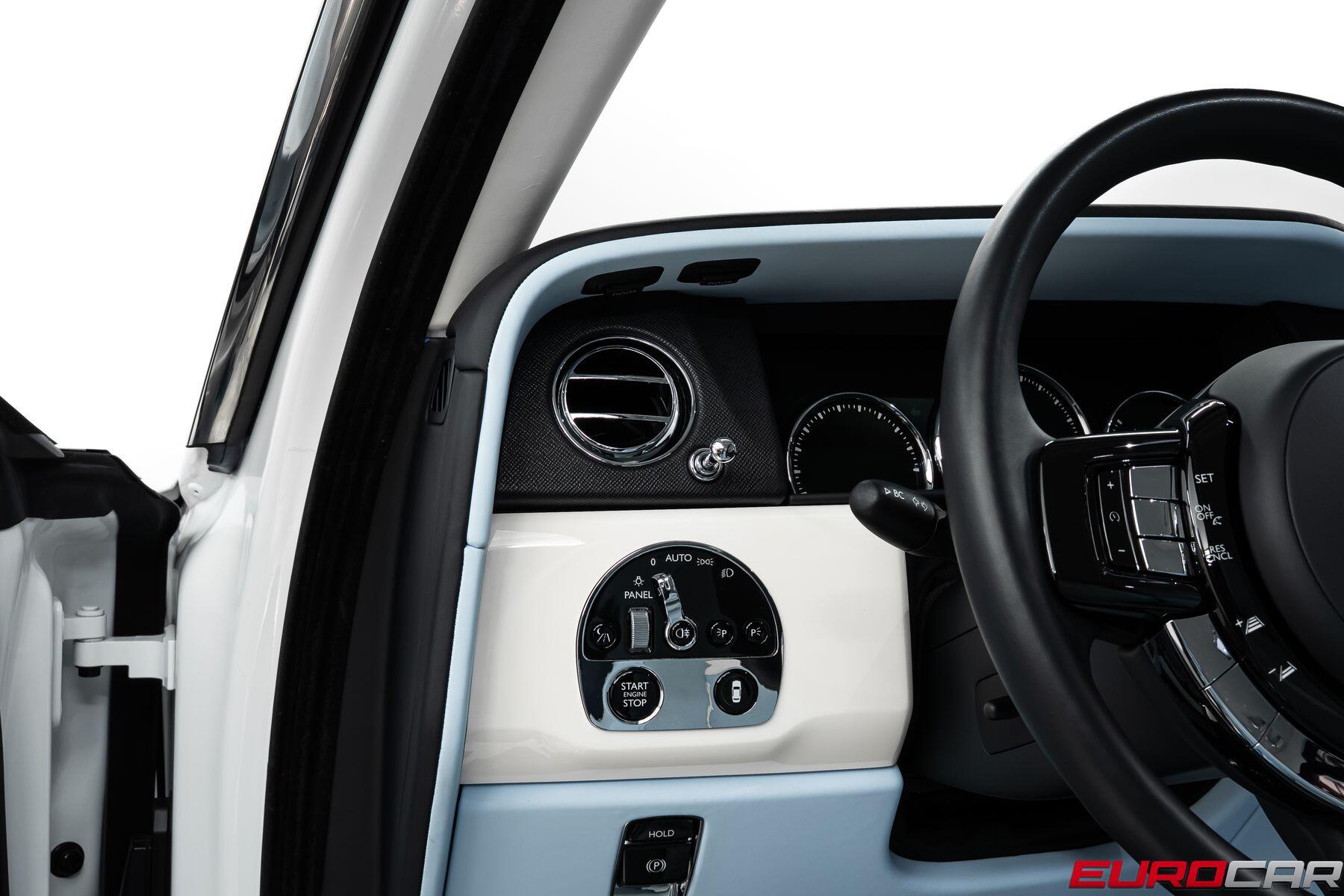 2023 Rolls-Royce Cullinan Base - Photo 33