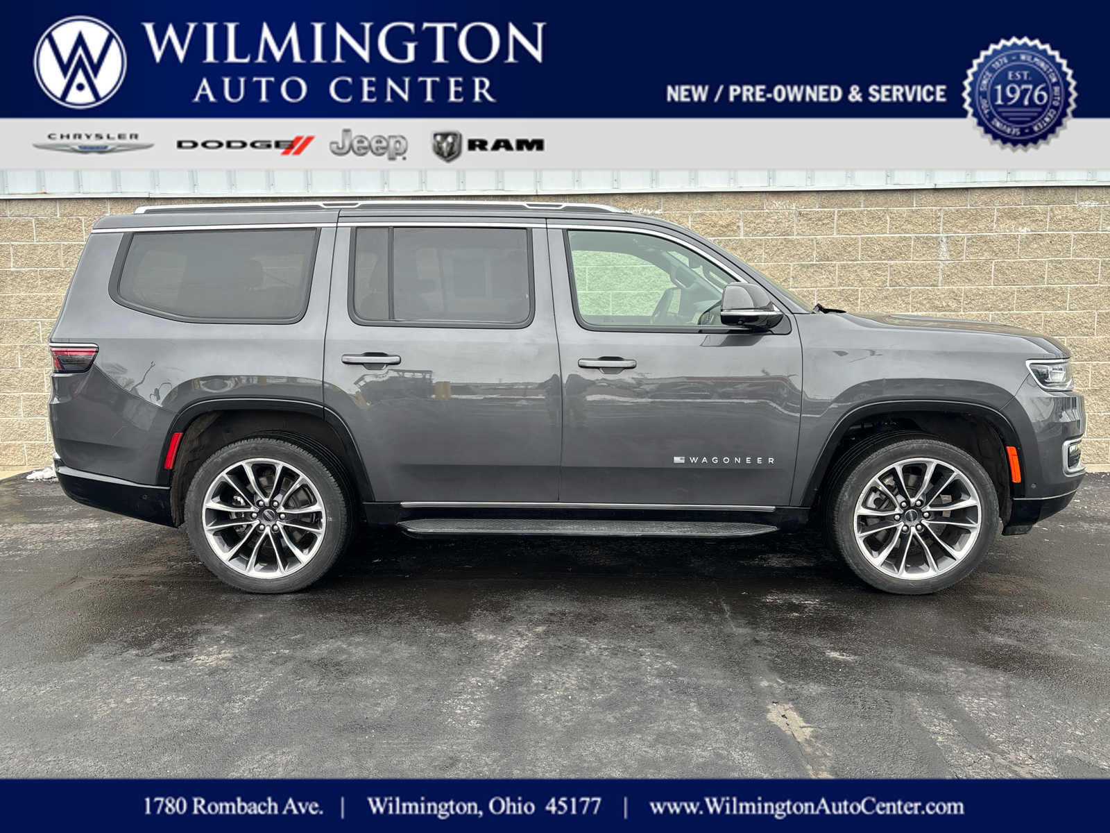 2022 Jeep Wagoneer Series II's photo