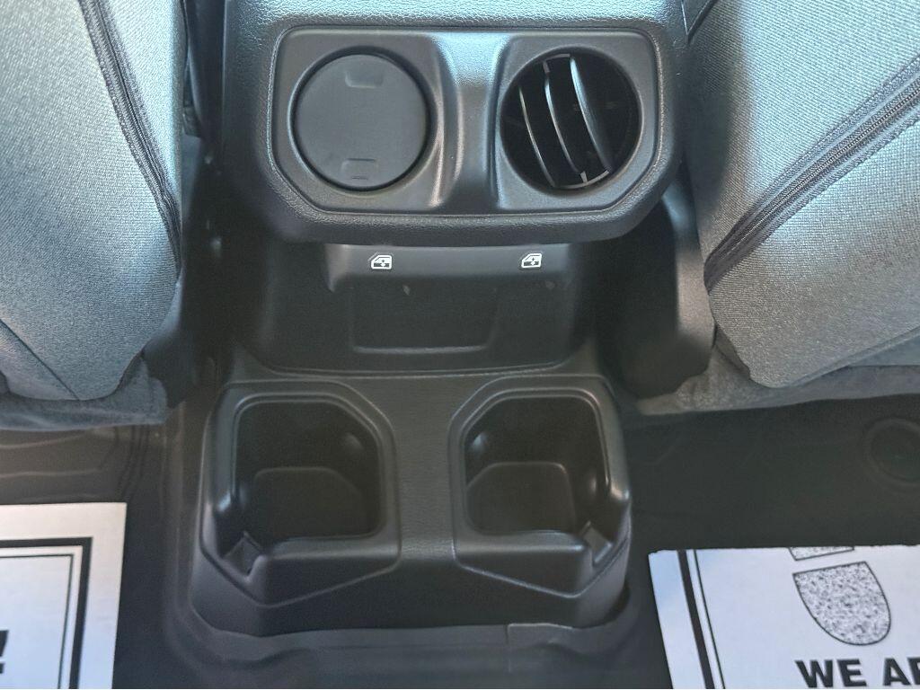 2026 Jeep Wrangler 4-Door Willys - Photo 12