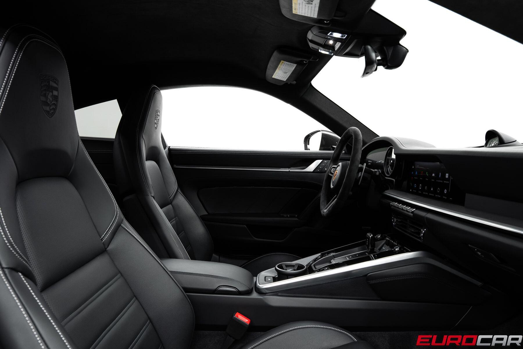 2024 Porsche 911 Turbo *POWER SPORT SEATS * CARBON FIBER ROOF*Image 37