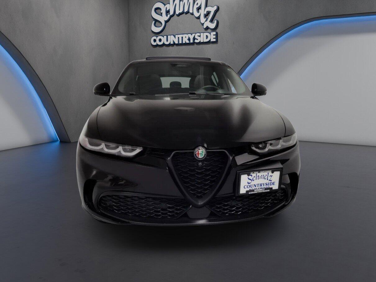 Used 2025 Alfa Romeo Tonale Intensa with VIN ZASNATAN1S3104758 for sale in Maplewood, Minnesota
