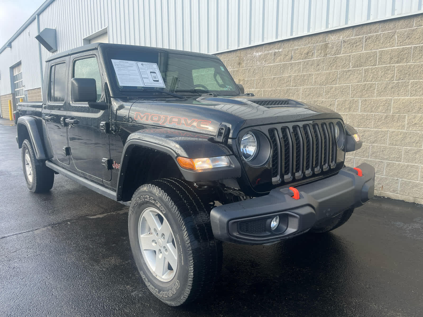 Used 2023 Jeep Gladiator Mojave with VIN 1C6JJTEG5PL551923 for sale in Wilmington, OH