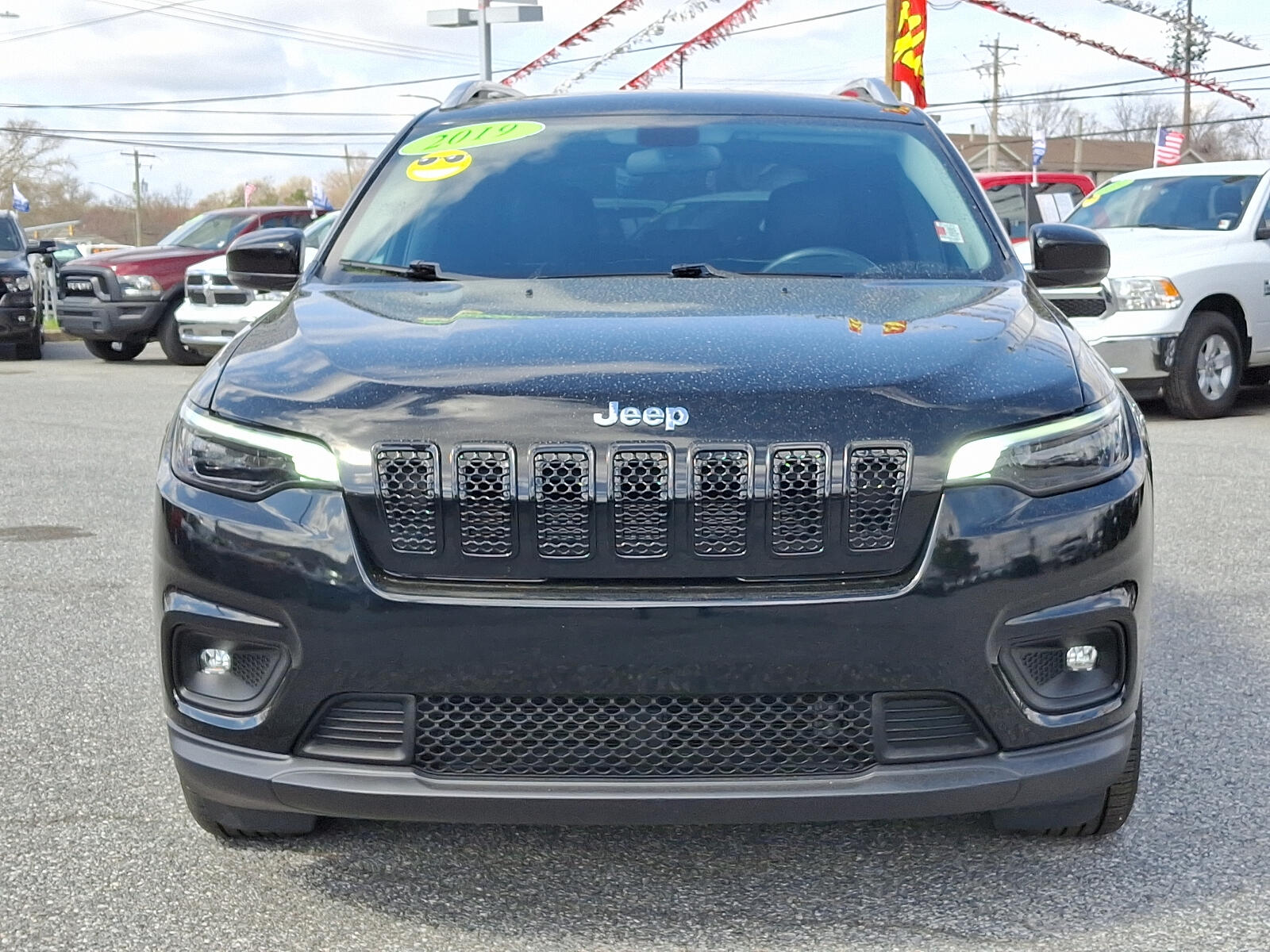 Used 2019 Jeep Cherokee Latitude Plus with VIN 1C4PJMLB2KD101150 for sale in New Castle, DE