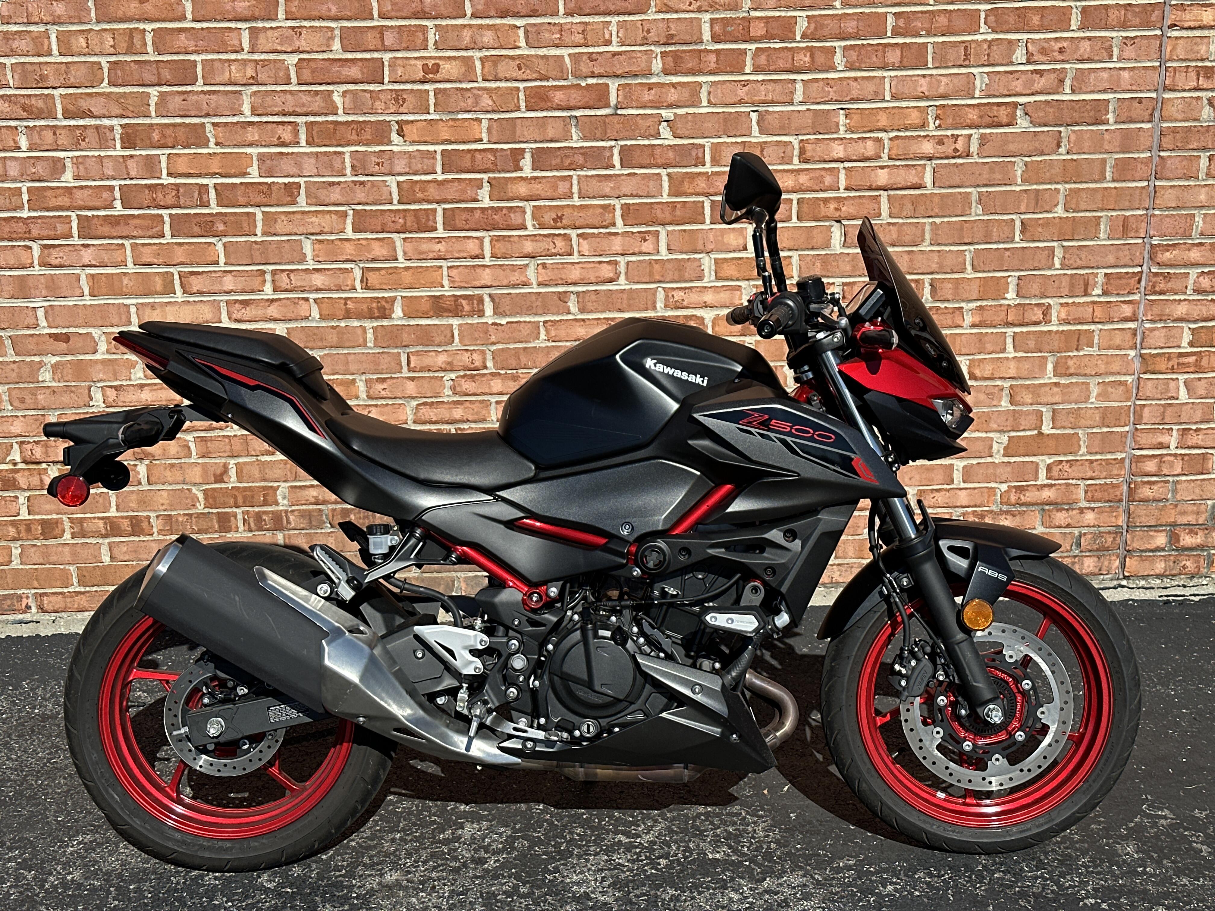2024 Kawasaki Z500 SE ABS