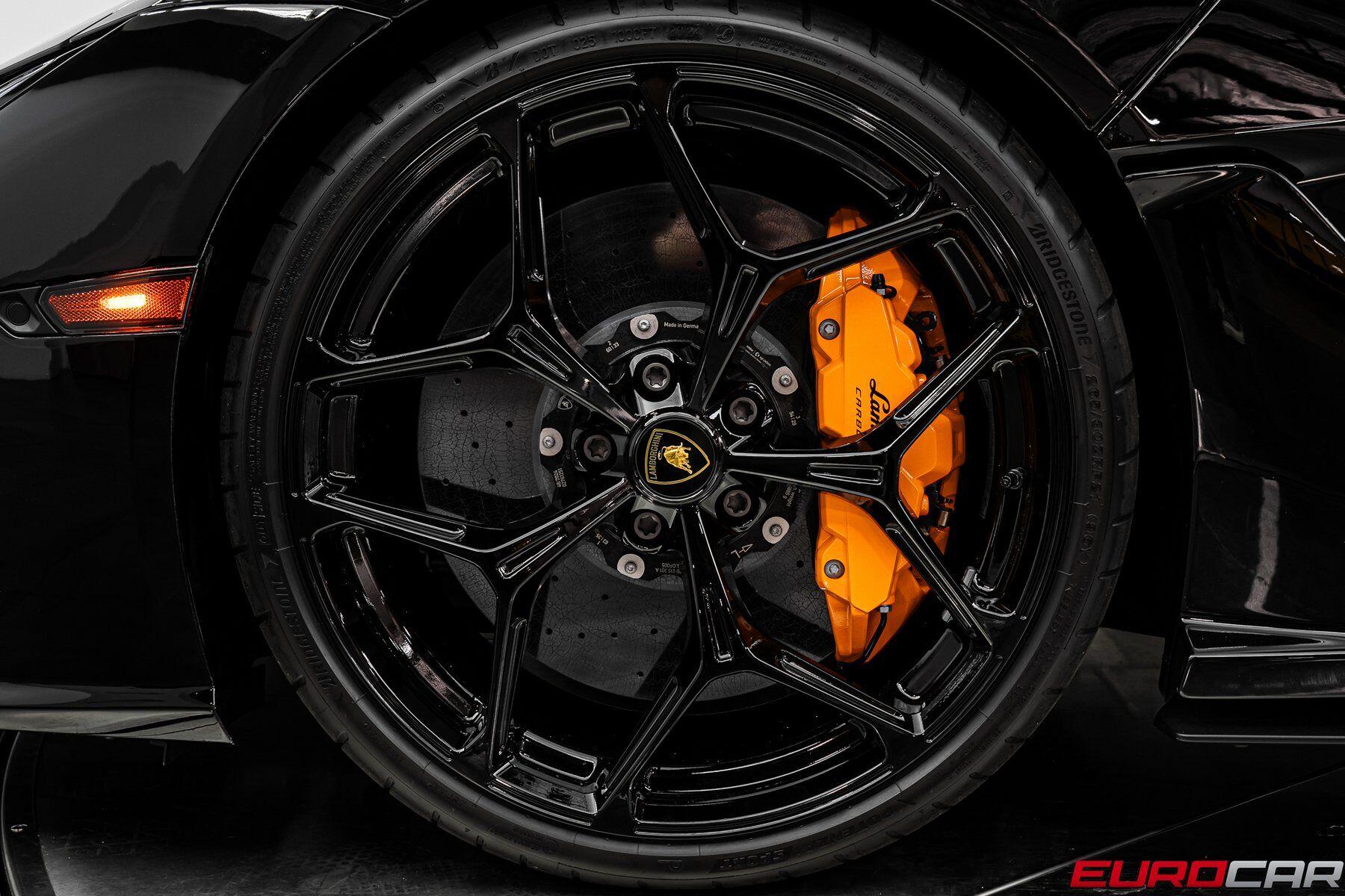 2025 Lamborghini Revuelto *PASSENGER DISPLAY * FULL PPF*Image 24