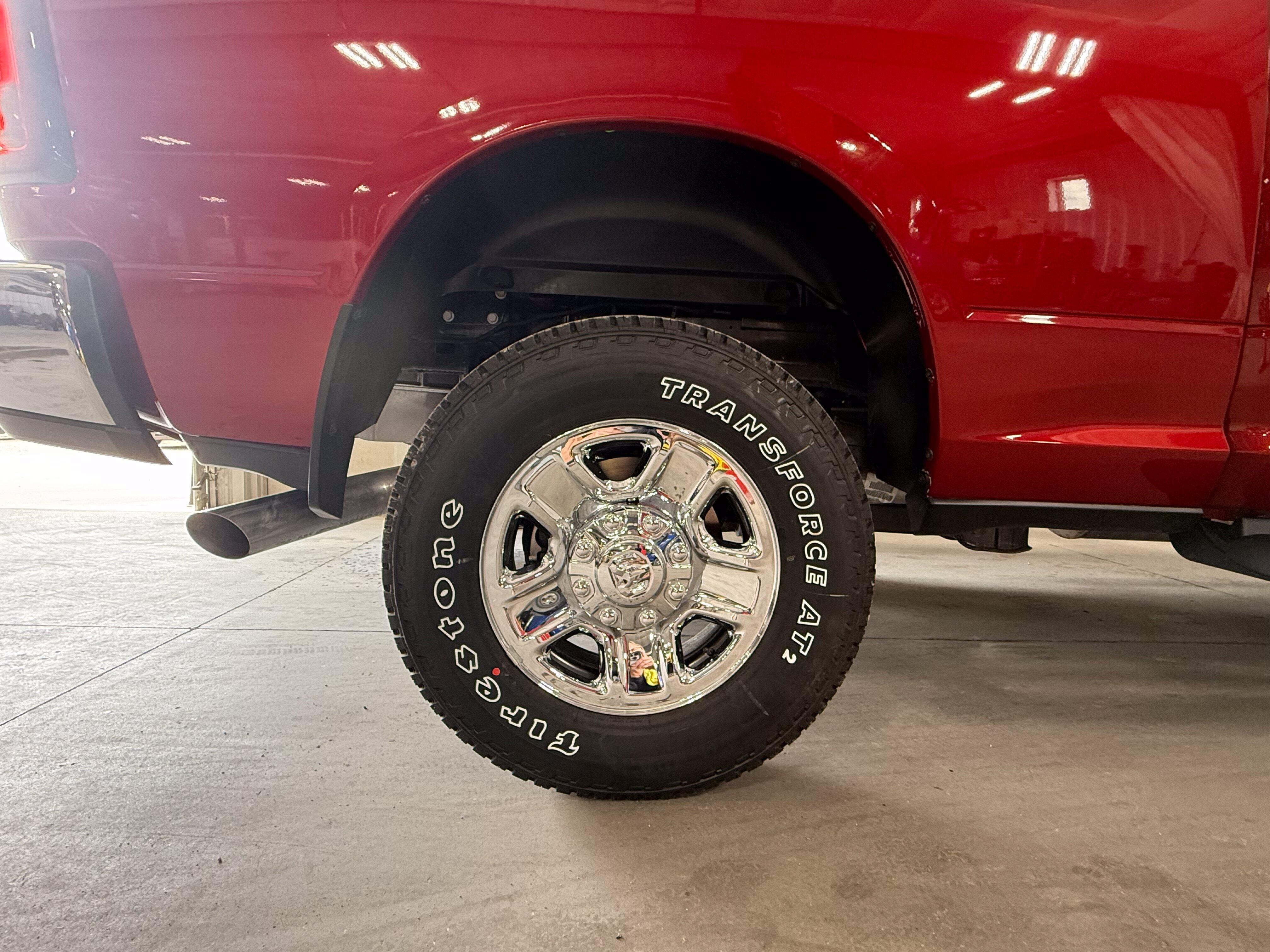 2026 RAM 2500 Tradesman - Photo 6