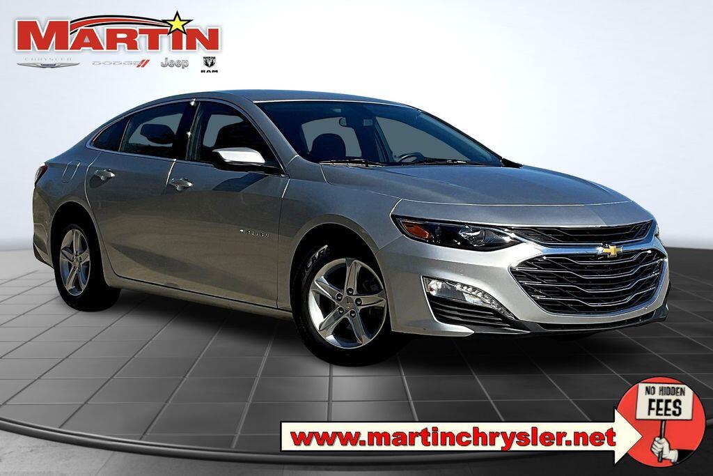 Used 2022 Chevrolet Malibu 1LT with VIN 1G1ZD5STXNF133913 for sale in Cleveland, TX