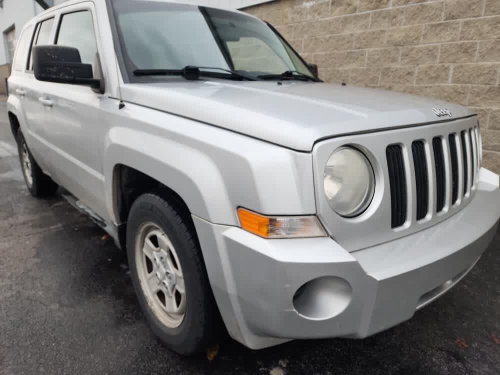 Used 2010 Jeep Patriot Sport with VIN 1J4NT2GA7AD504976 for sale in Wilmington, OH
