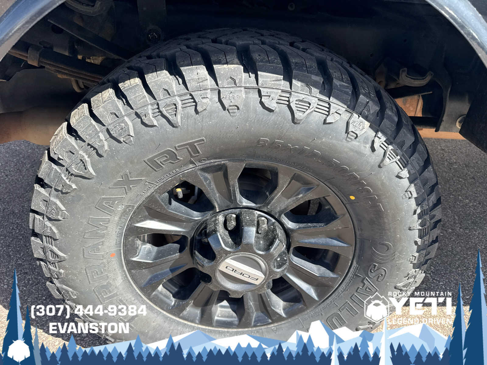 2023 Ford F-350 Super Duty Chassis Cab XL - Photo 10