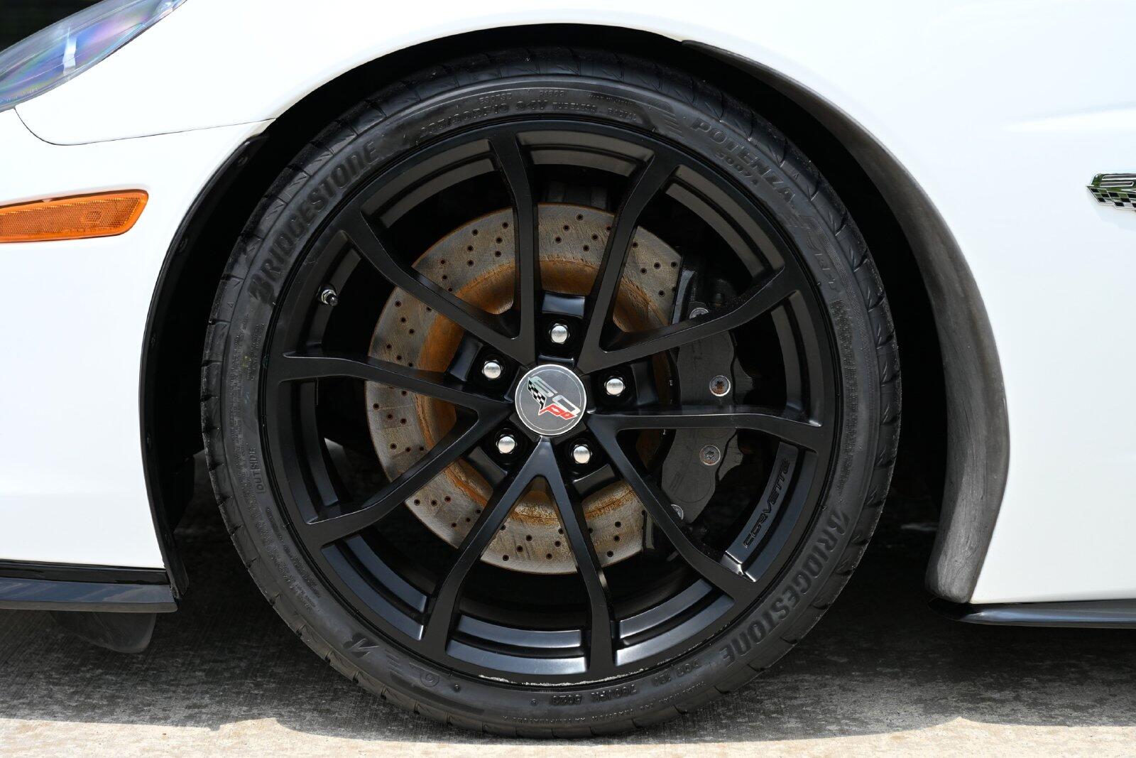 2013 Chevrolet Corvette 427 - Photo 10