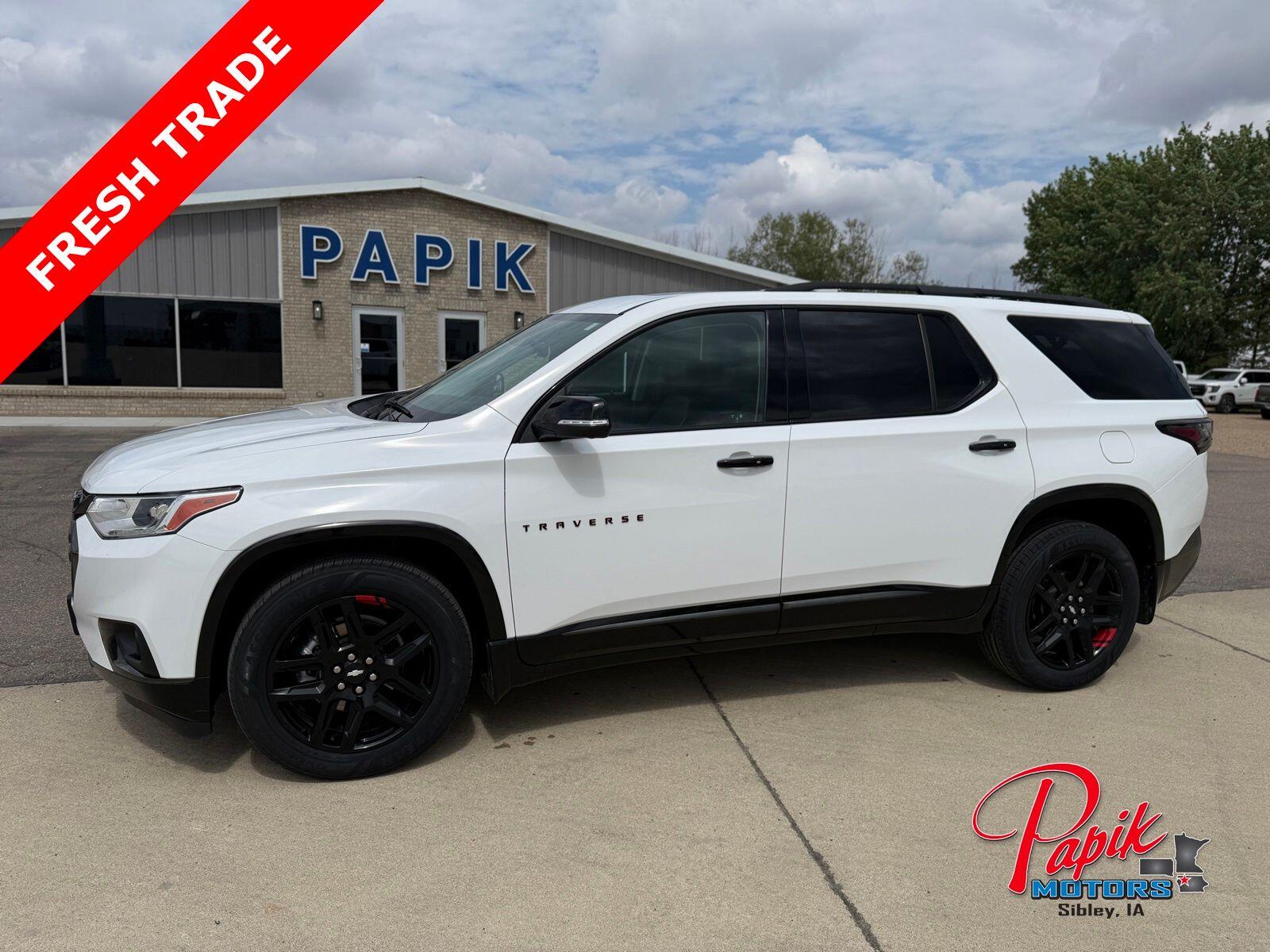 2021 Chevrolet Traverse AWD Premier's photo