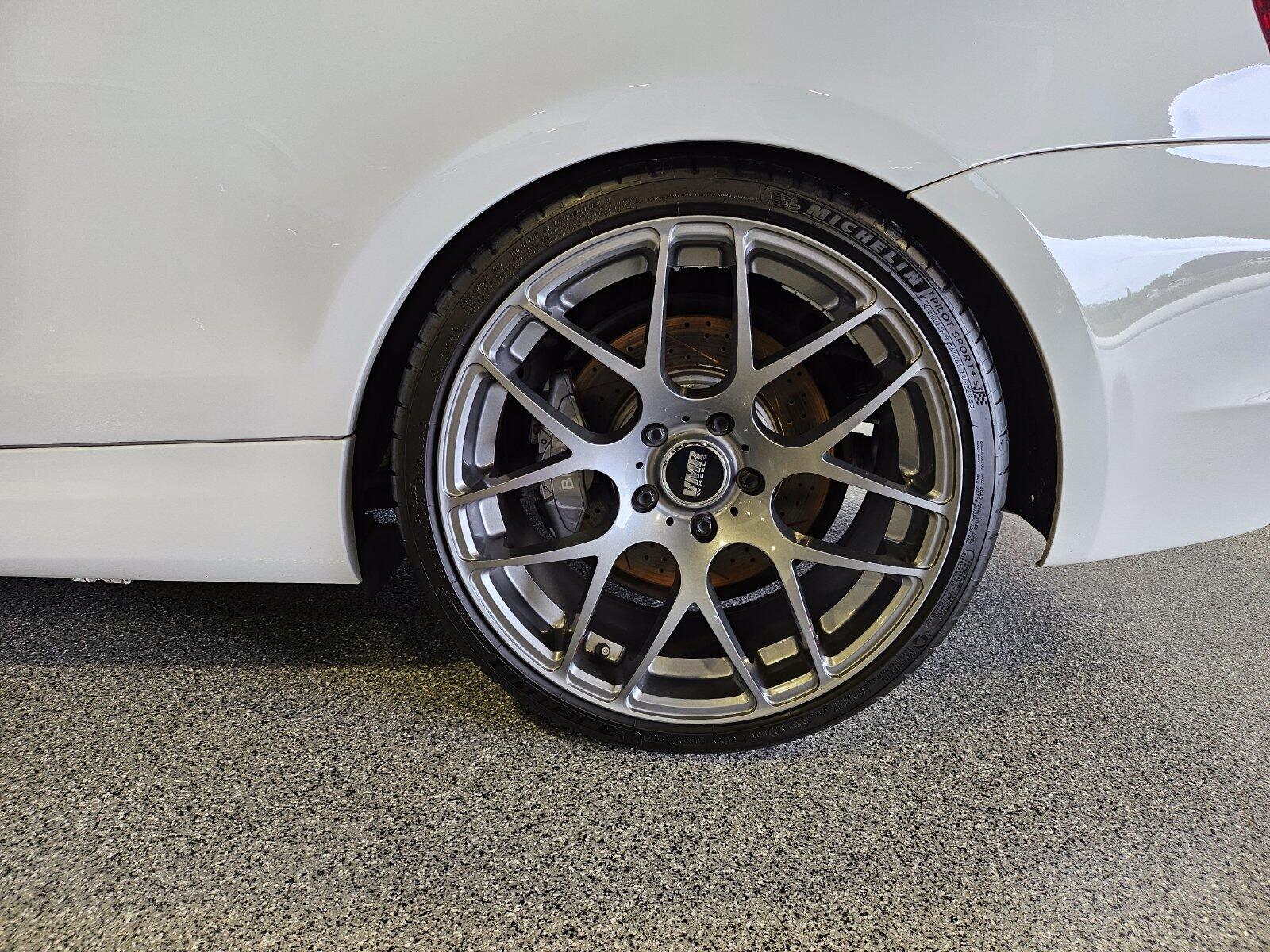 2011 BMW 1 Series 135i - Photo 10