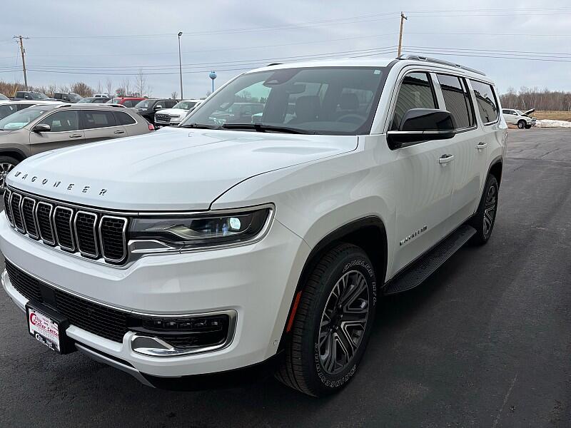 View vehicle photo 3