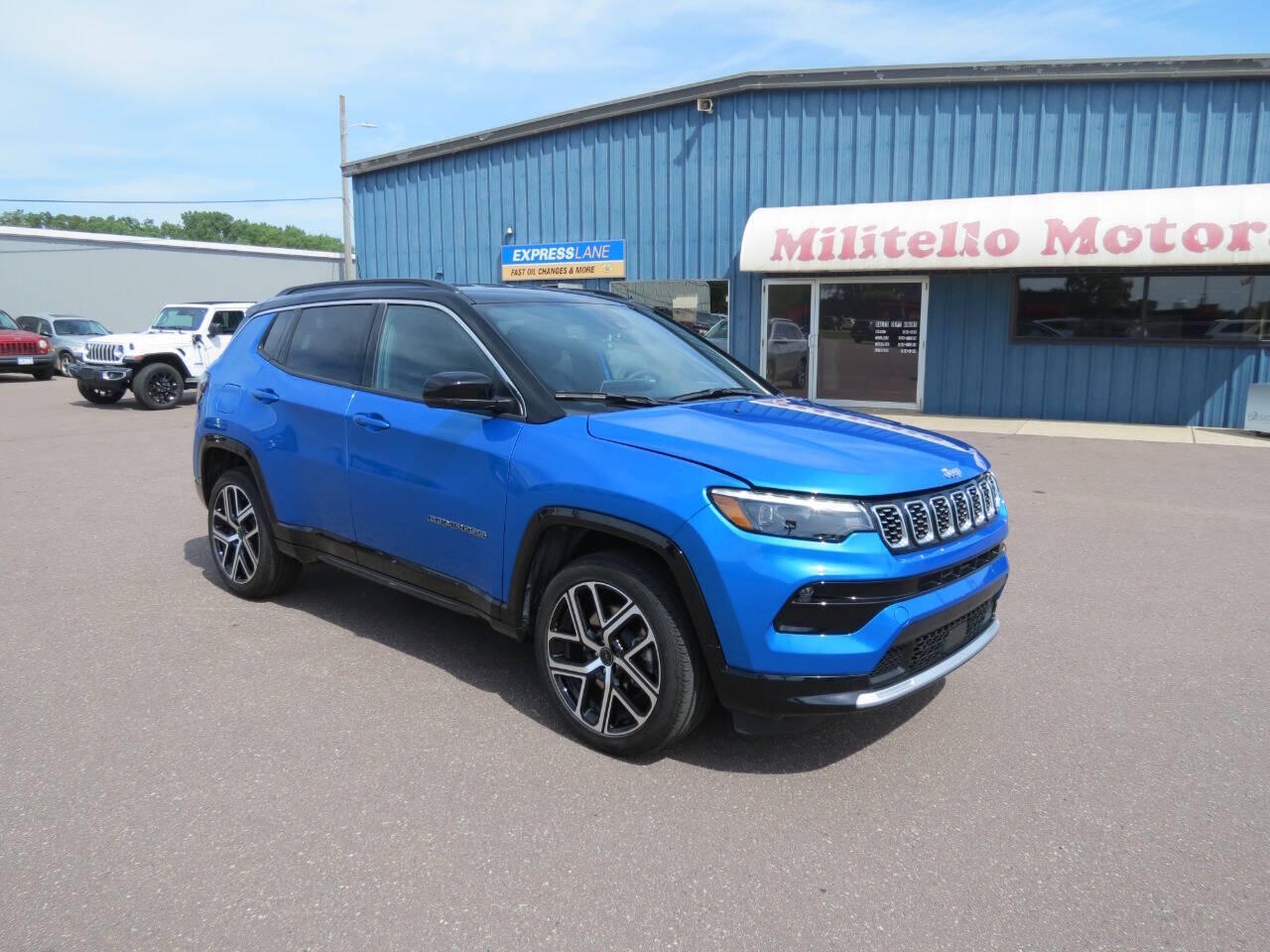 Used 2024 Jeep Compass Limited with VIN 3C4NJDCN4RT168516 for sale in Fairmont, Minnesota