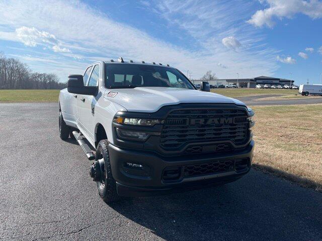 2026 RAM 3500 Tradesman - Photo 16