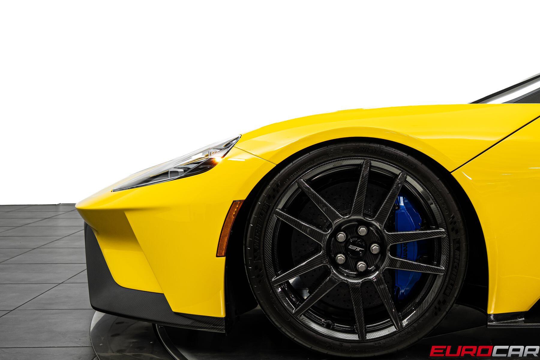2020 Ford GT *ONLY 213 MILES * CARBON EXTERIOR PACK*Image 18