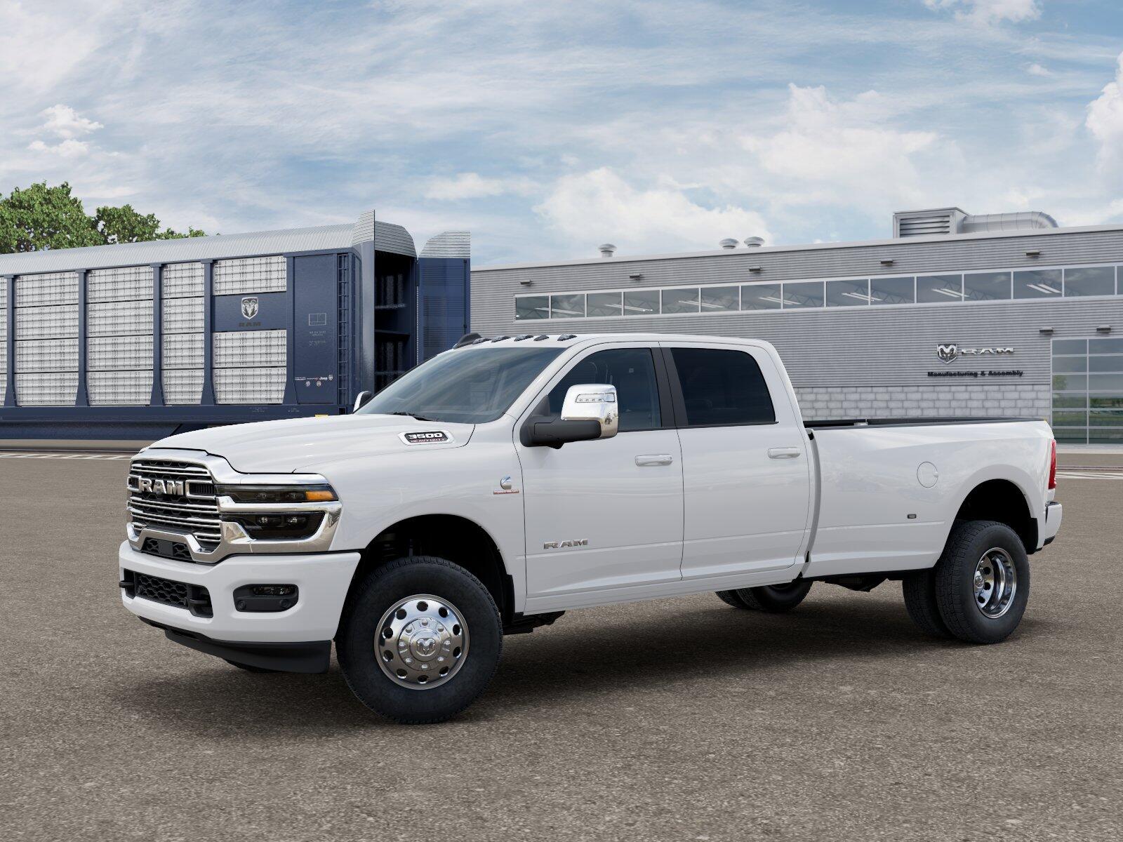 2027 RAM 3500 3500 Laramie Crew Cab 4x4 8' Box
