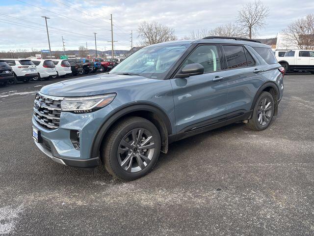 2026 Ford Explorer Active's photo