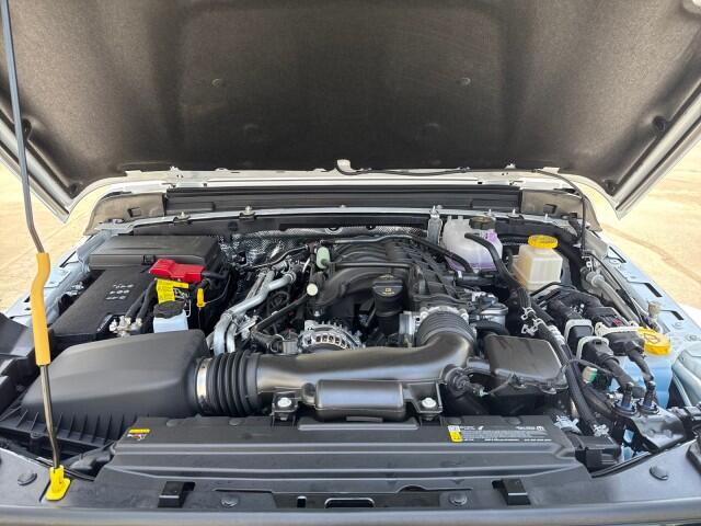 2025 Jeep Gladiator Willys - Photo 22